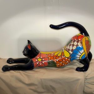 Talavera cat Made In Mexico. I love this pattern